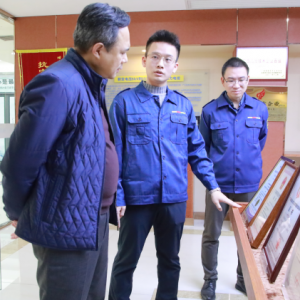 馬來西亞駐南寧總領(lǐng)事法蒂爾一行蒞臨縱覽集團考察交流